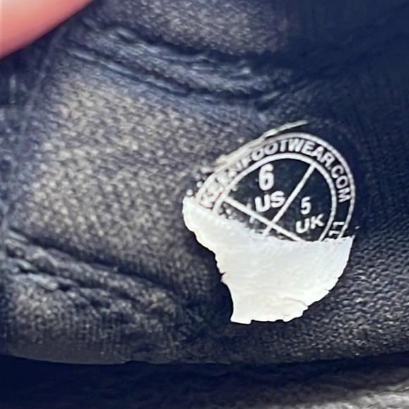 Keen Tan Black Sport Sandals Size 6. KET3090B - Picture 8 of 8